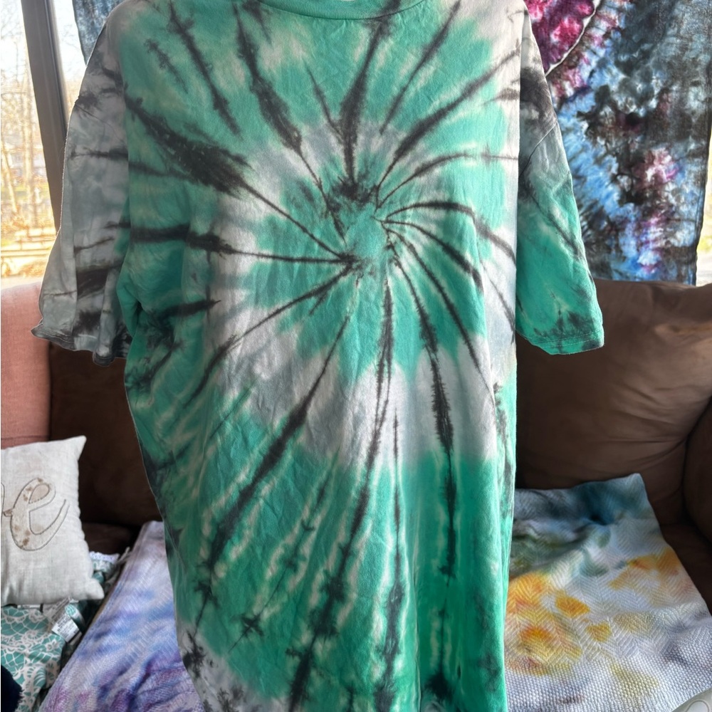 Green and Black Spiral Tie-Dye T-Shirt